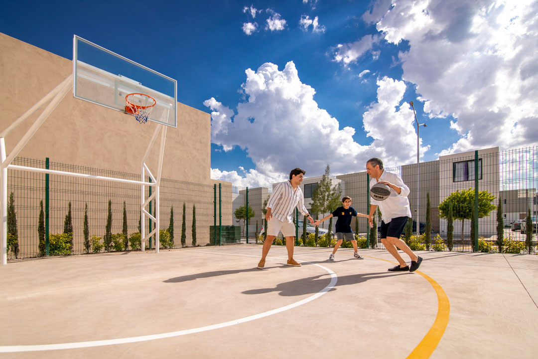 familia feliz loretta residencial